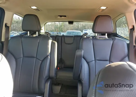 2025 Subaru Ascent Touring z USA, uszkodzony, nr VIN 4S4WMAUD4S3420830